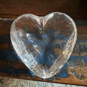 Simon Pearce Art Glass Signed Clear Glass Heart Paperweight